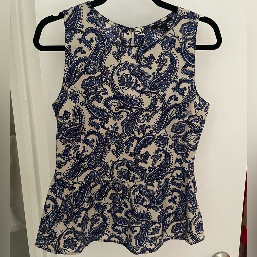 💙F21 Blue Paisley Top Peplum